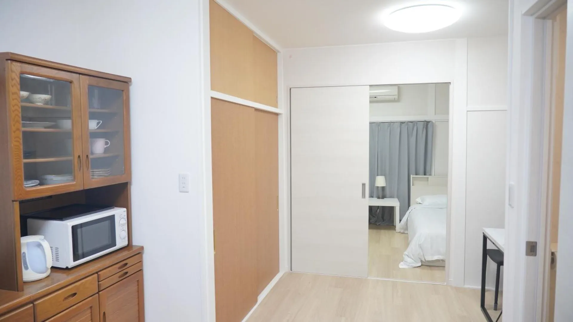 Uhome Tsubame Apartment Tokyo Japan